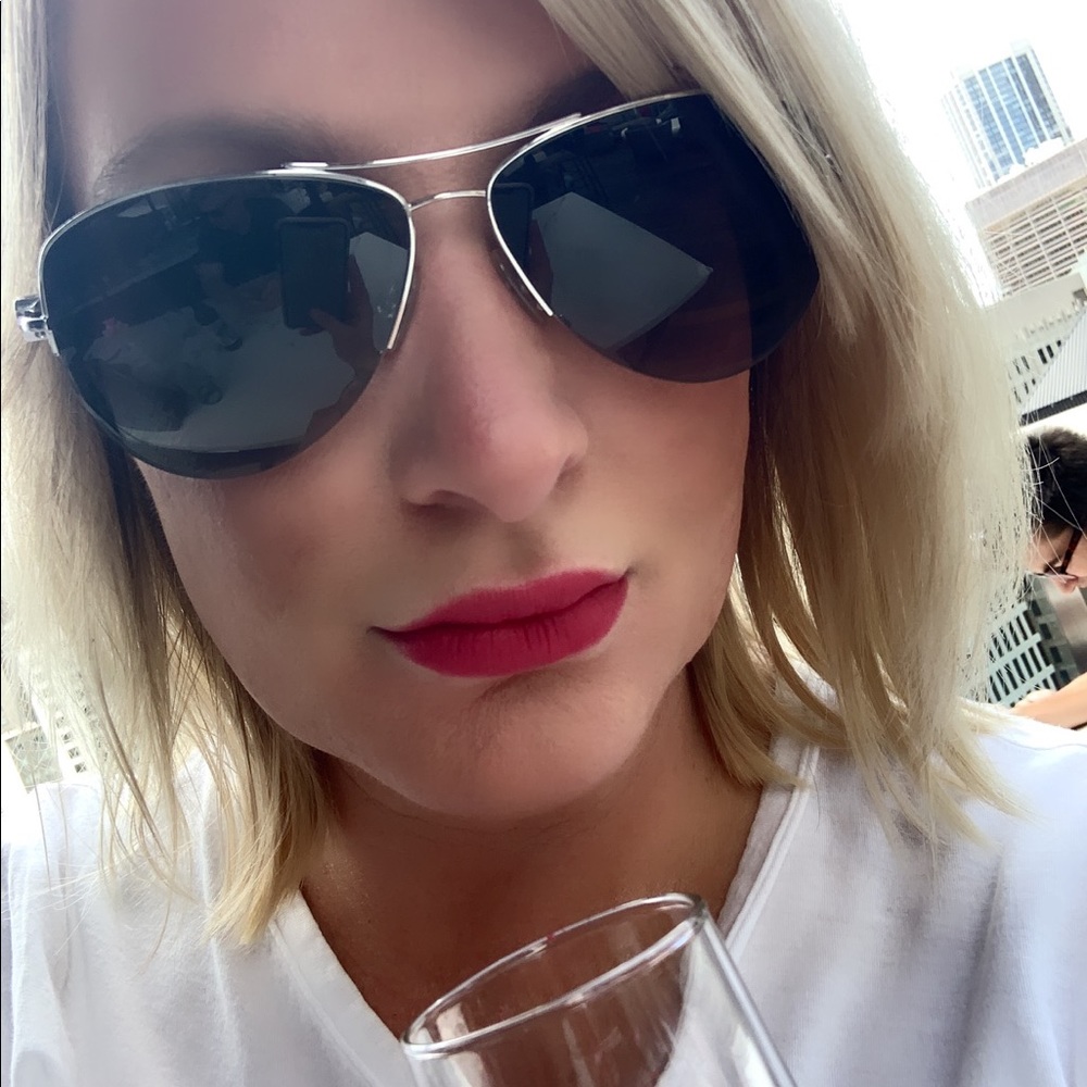 Meet your Posher, Stacy